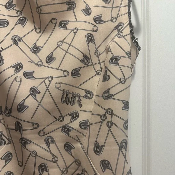 LOVE Moschino Safety Print Patterned Dress - Picture 3 of 4